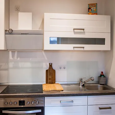 Me Living 130qm Zentrum 度假居